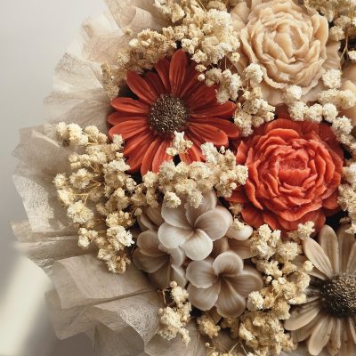 Bouquet box S – éclat d’amande